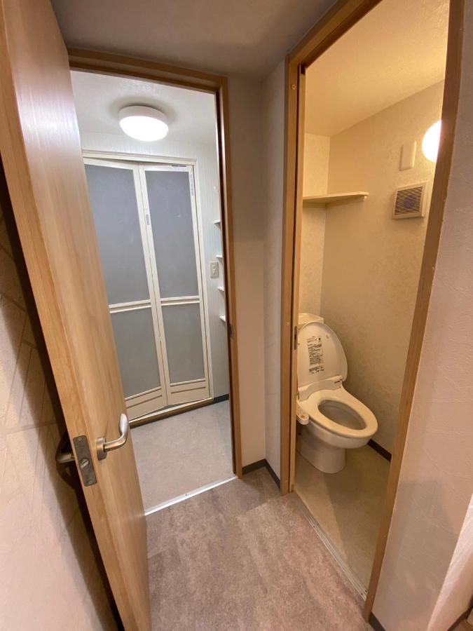 Dom wakacyjny 和ノ楓cottage　新宿の2階建て5室2シャワー2トイレ Tokio